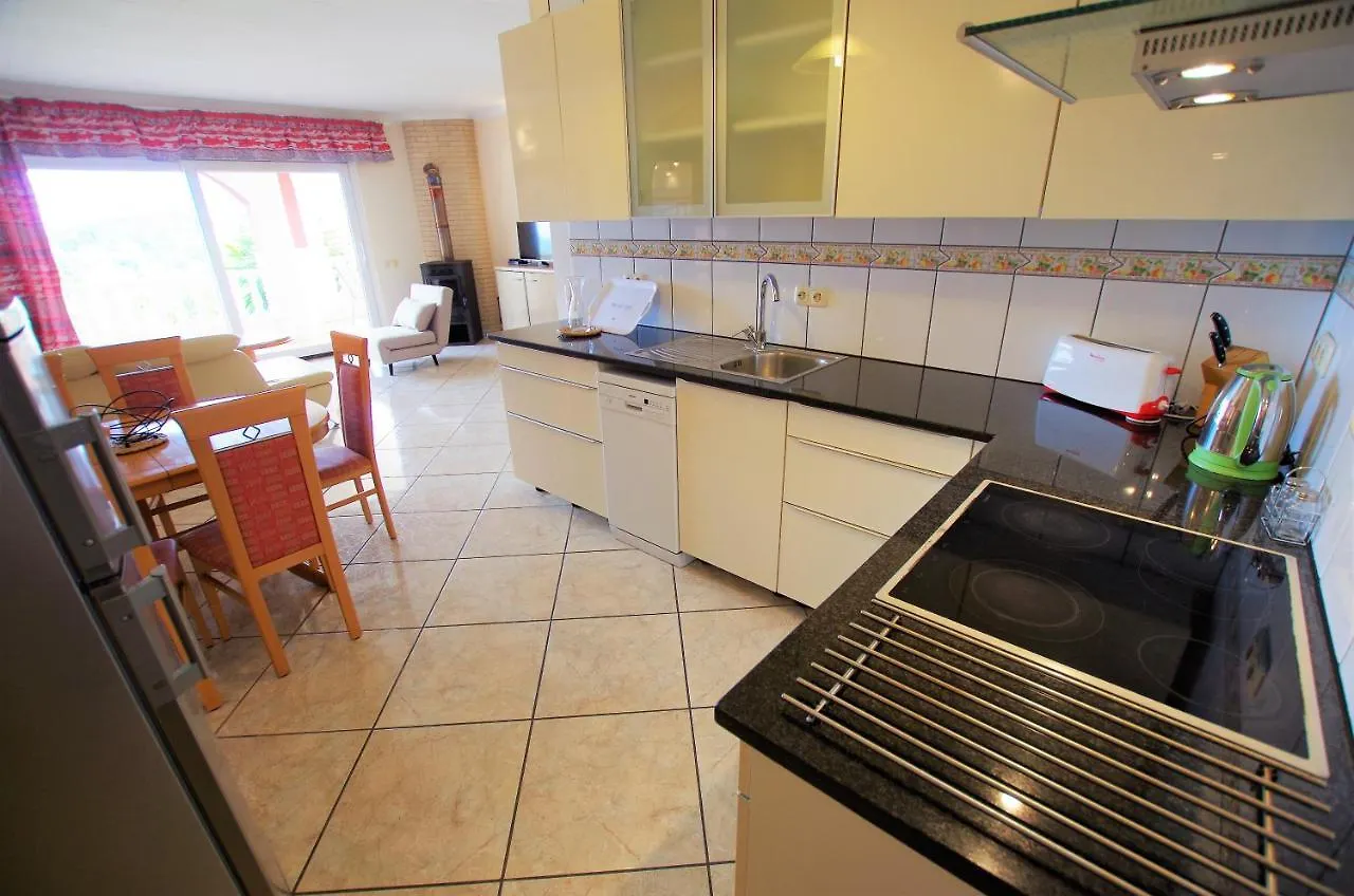 Villa Christine: Luxurious 17-Person Villa with Pool and Barbecue Lloret de Mar