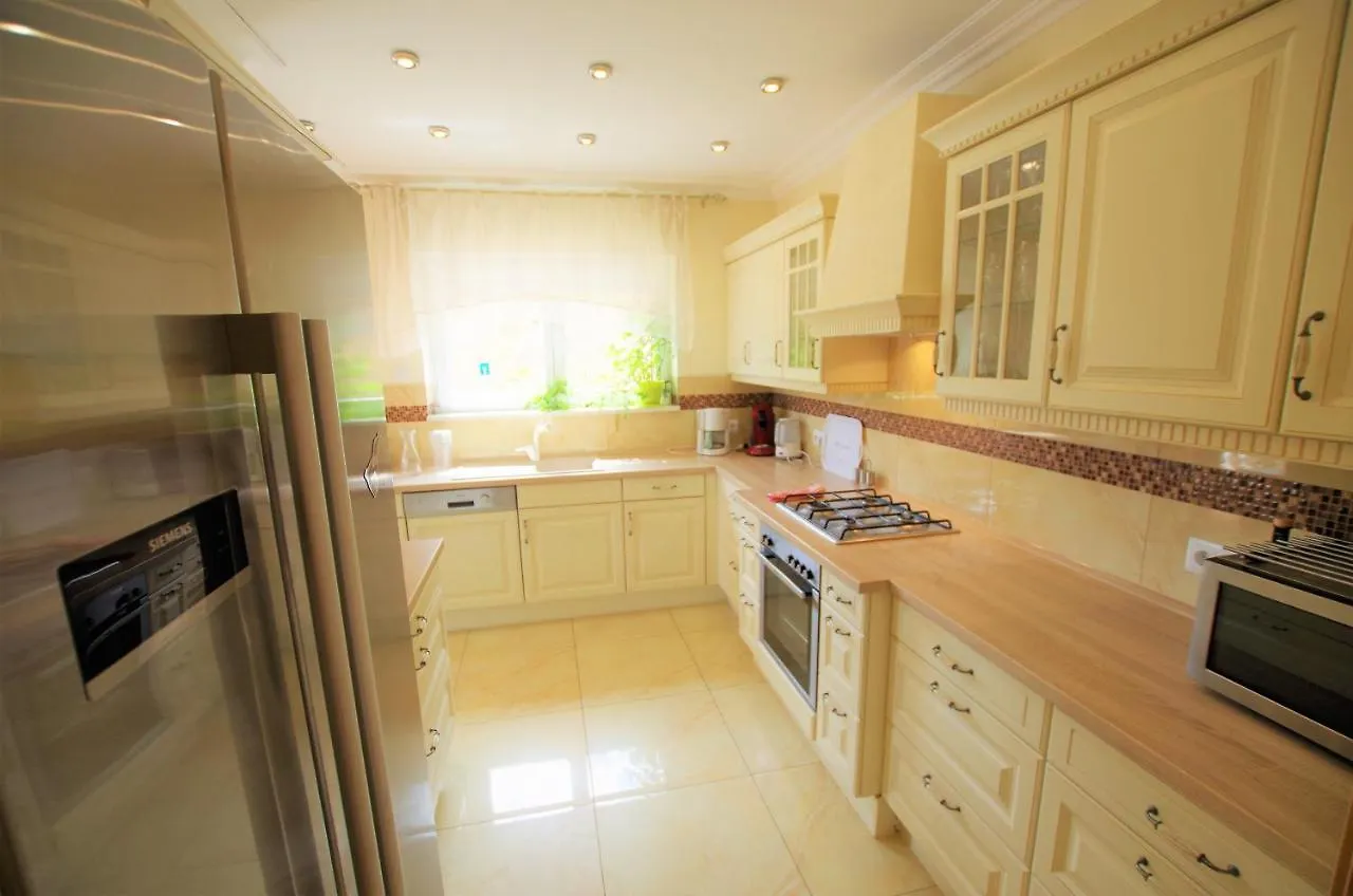 Villa Christine: Luxurious 17-Person Villa with Pool and Barbecue Lloret de Mar 0*,