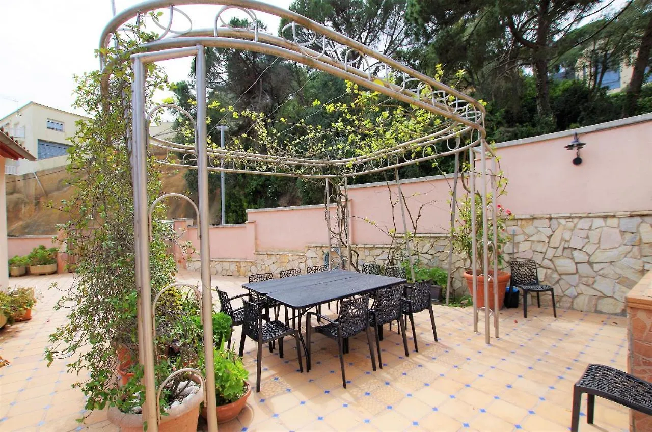 Villa Christine: Luxurious 17-Person Villa with Pool and Barbecue Lloret de Mar 0*,